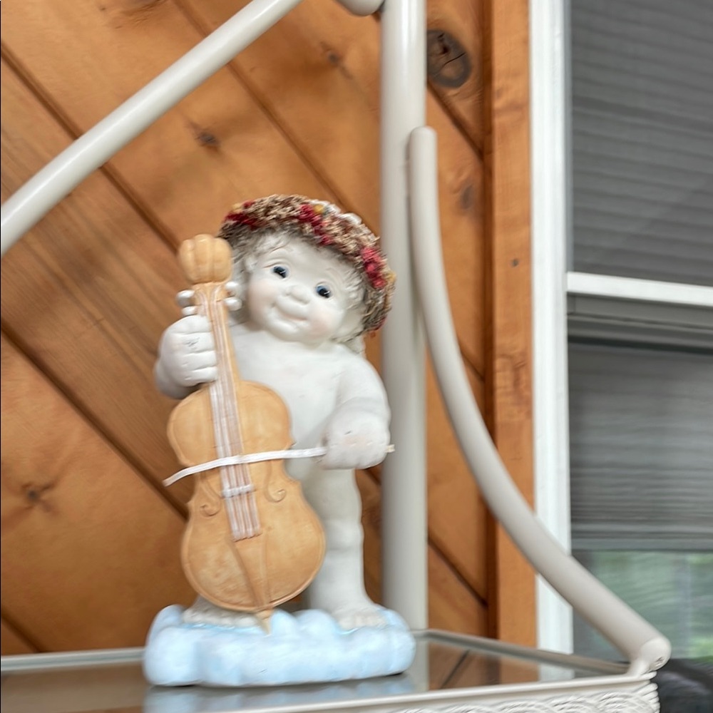 Precious Moments Angel with Floral Halo